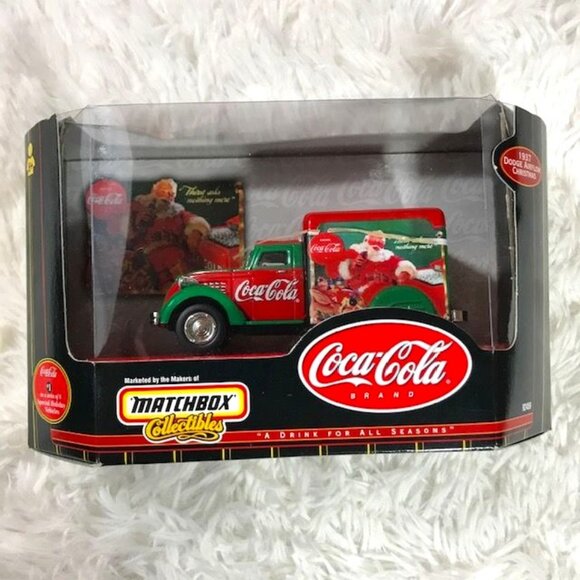 Matchbox YYM96505 - 1937 Dodge Airflow Truck Coca Cola, Diecast Occasion